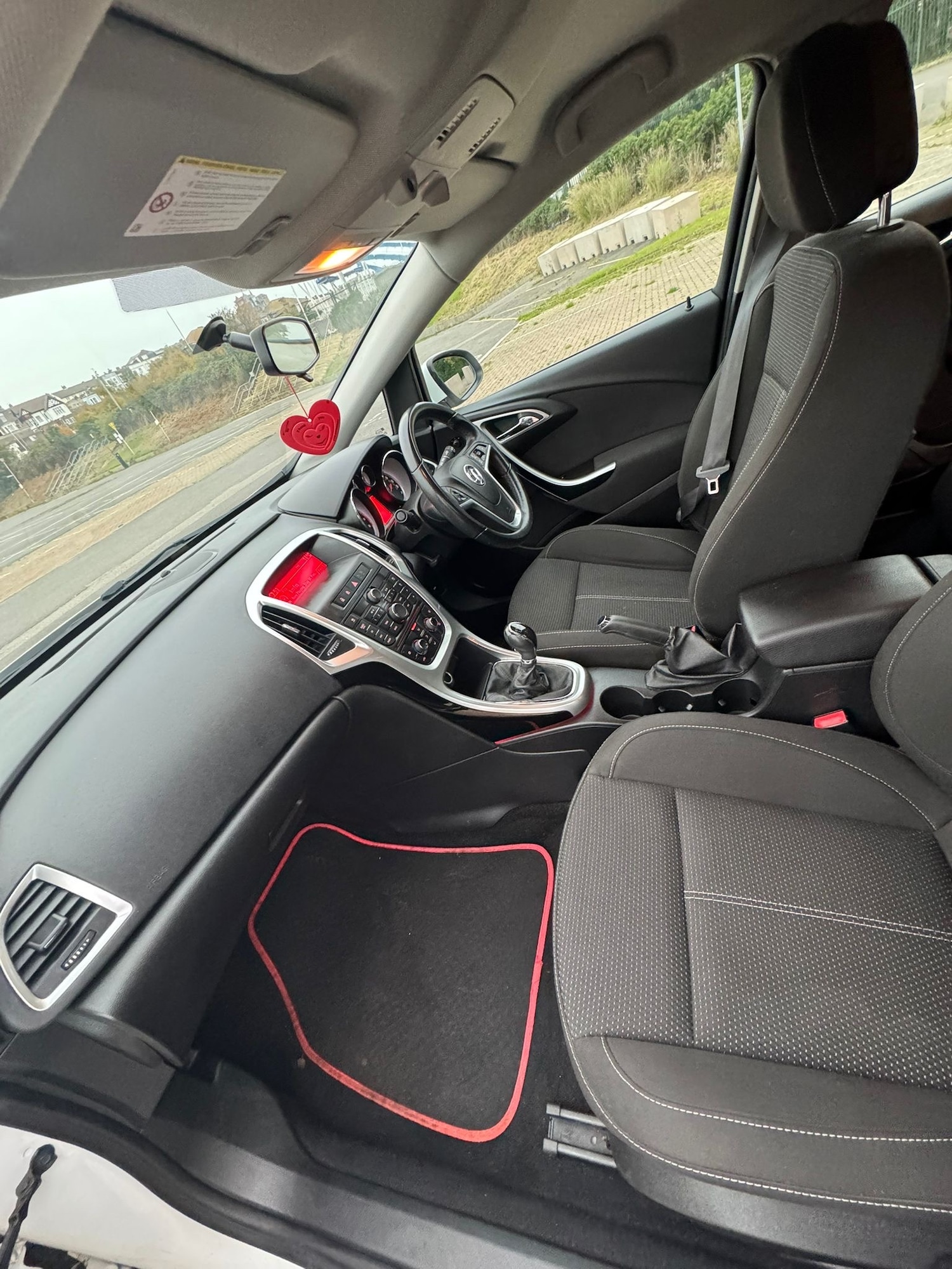 Used Vauxhall Astra 2014 for sale - 76242624: Photo 8