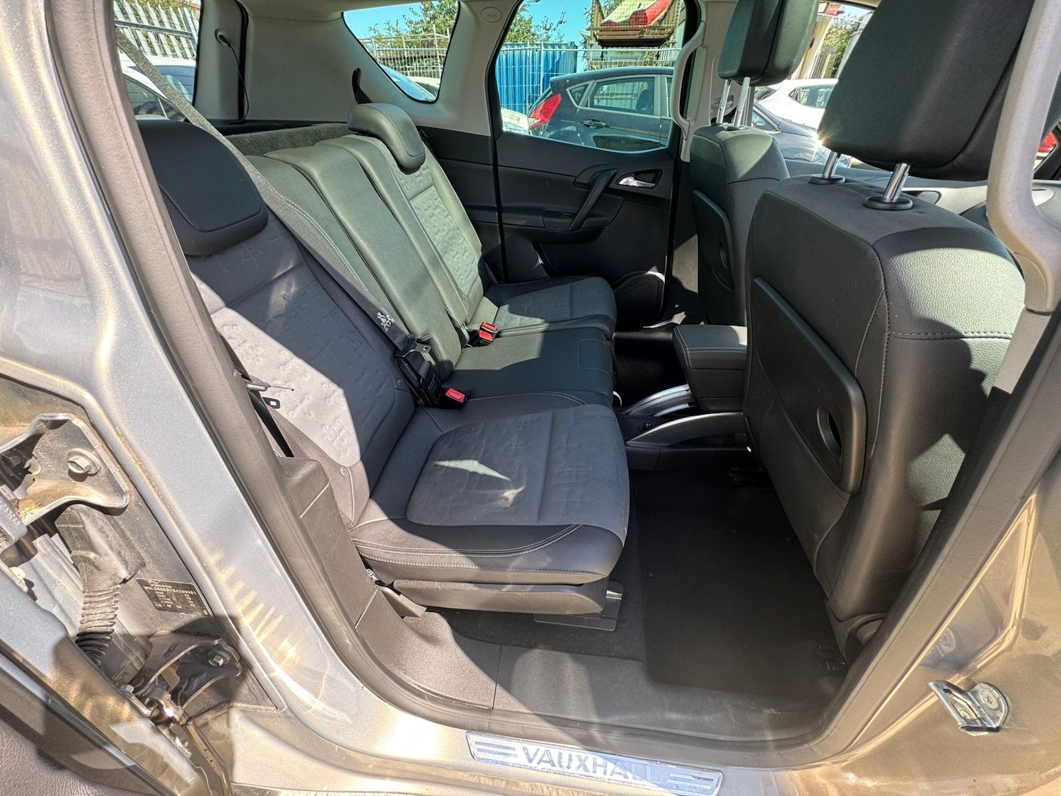 Used Vauxhall Meriva 2011 for sale - 76603306: Photo 10