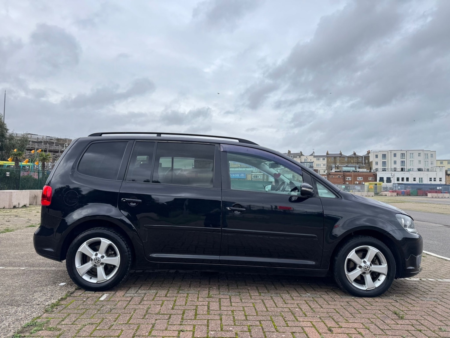 Used Volkswagen Touran 2022 for sale - 76664610: Photo 3