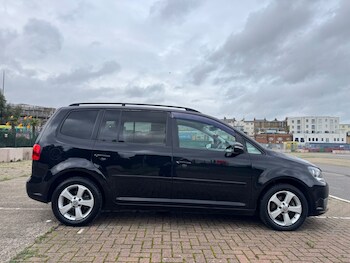 Used Volkswagen Touran undefined for sale - 76664610: Photo