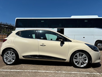 Used Renault Clio 2015 for sale - 75343058: Photo