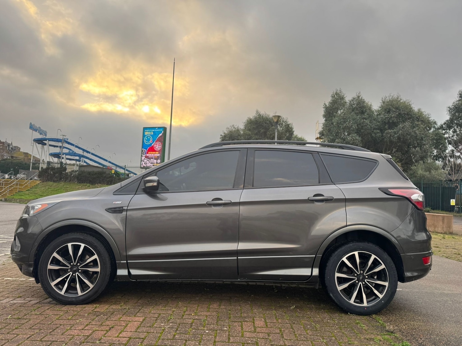 Used Ford Kuga 2017 for sale - 76806938: Photo 3