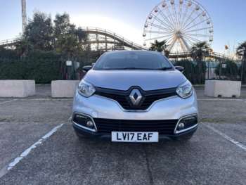 Used Renault Captur 2017 for sale - 74816457: Photo