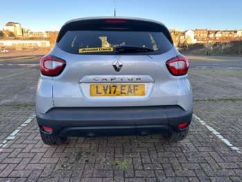 Used Renault Captur 2017 for sale - 74816457: Photo