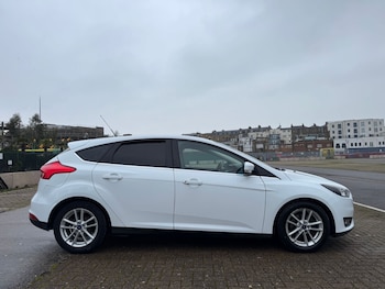 Used Ford Focus 2015 for sale - 77324561: Photo
