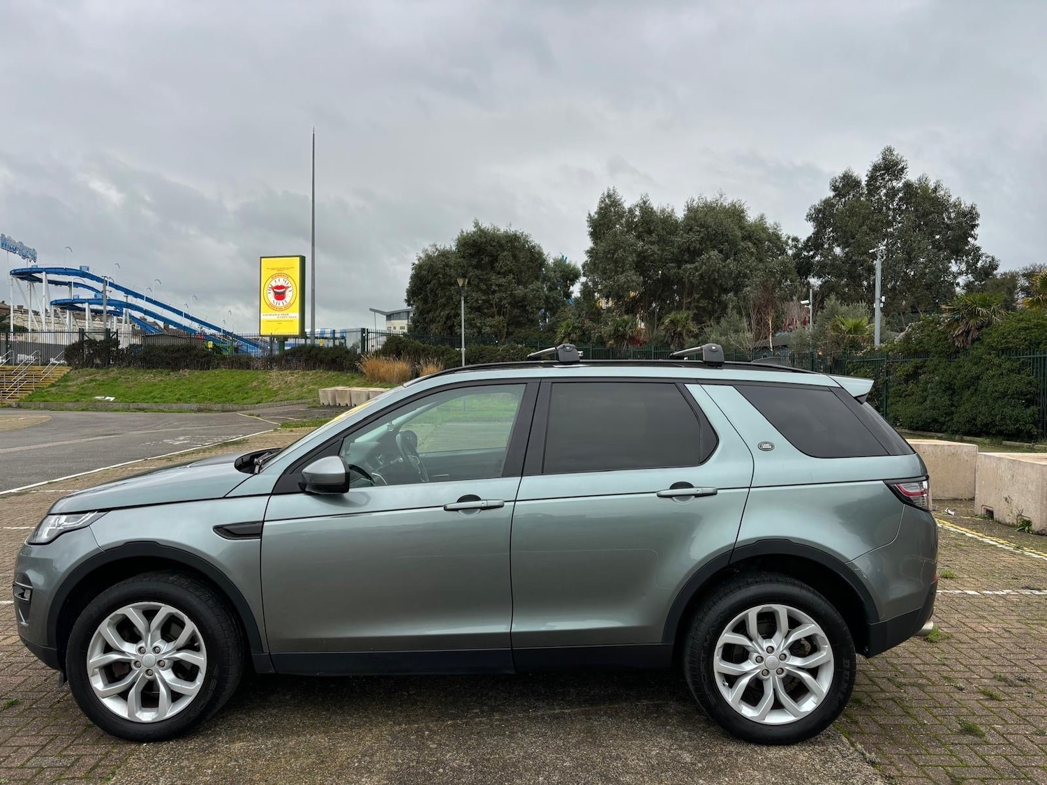 Used Land Rover Discovery Sport 2018 for sale - 77012121: Photo 3