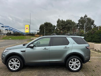 Used Land Rover Discovery Sport 2018 for sale - 77012121: Photo