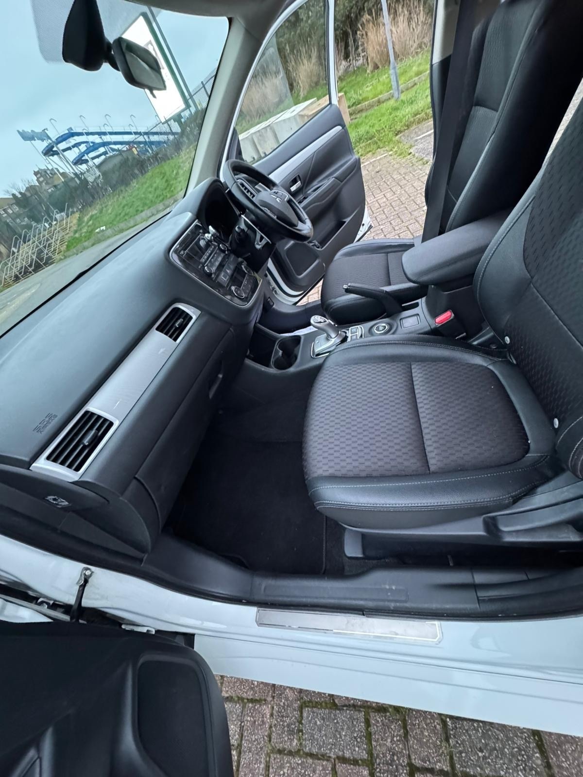 Used Mitsubishi Outlander 2015 for sale - 77493542: Photo 13