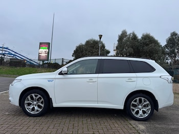 Used Mitsubishi Outlander 2015 for sale - 77493542: Photo