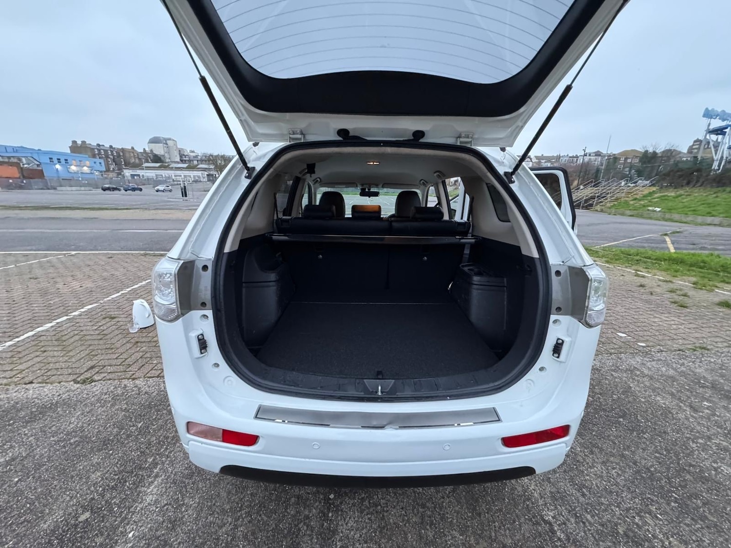 Used Mitsubishi Outlander 2015 for sale - 77493542: Photo 6