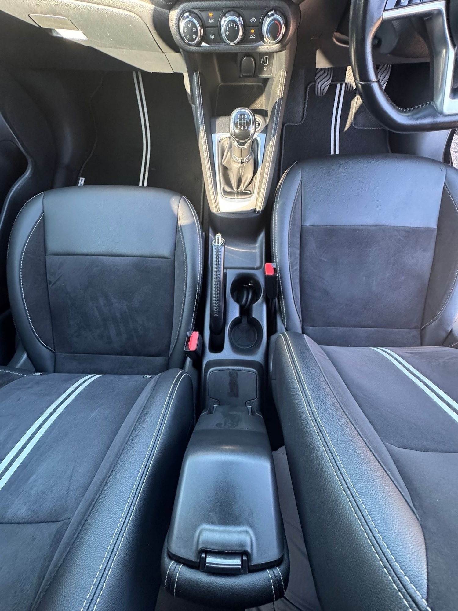 Used Nissan Micra 2019 for sale - 77186600: Photo 13