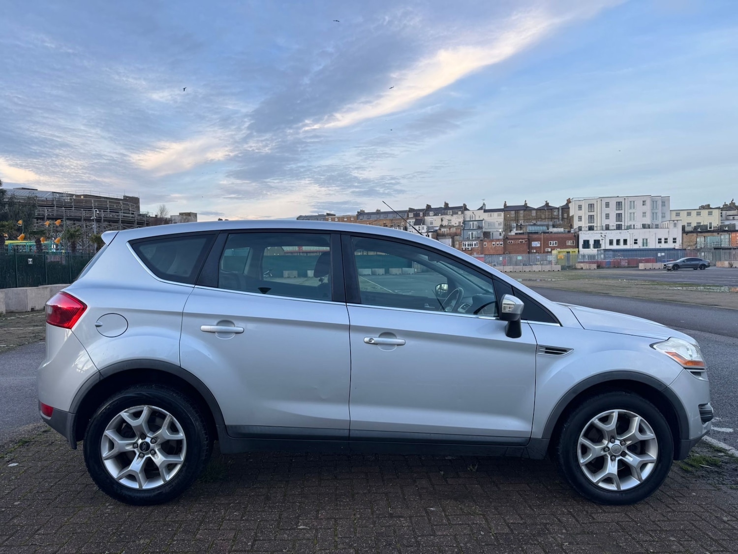 Used Ford Kuga 2008 for sale - 77025576: Photo 3