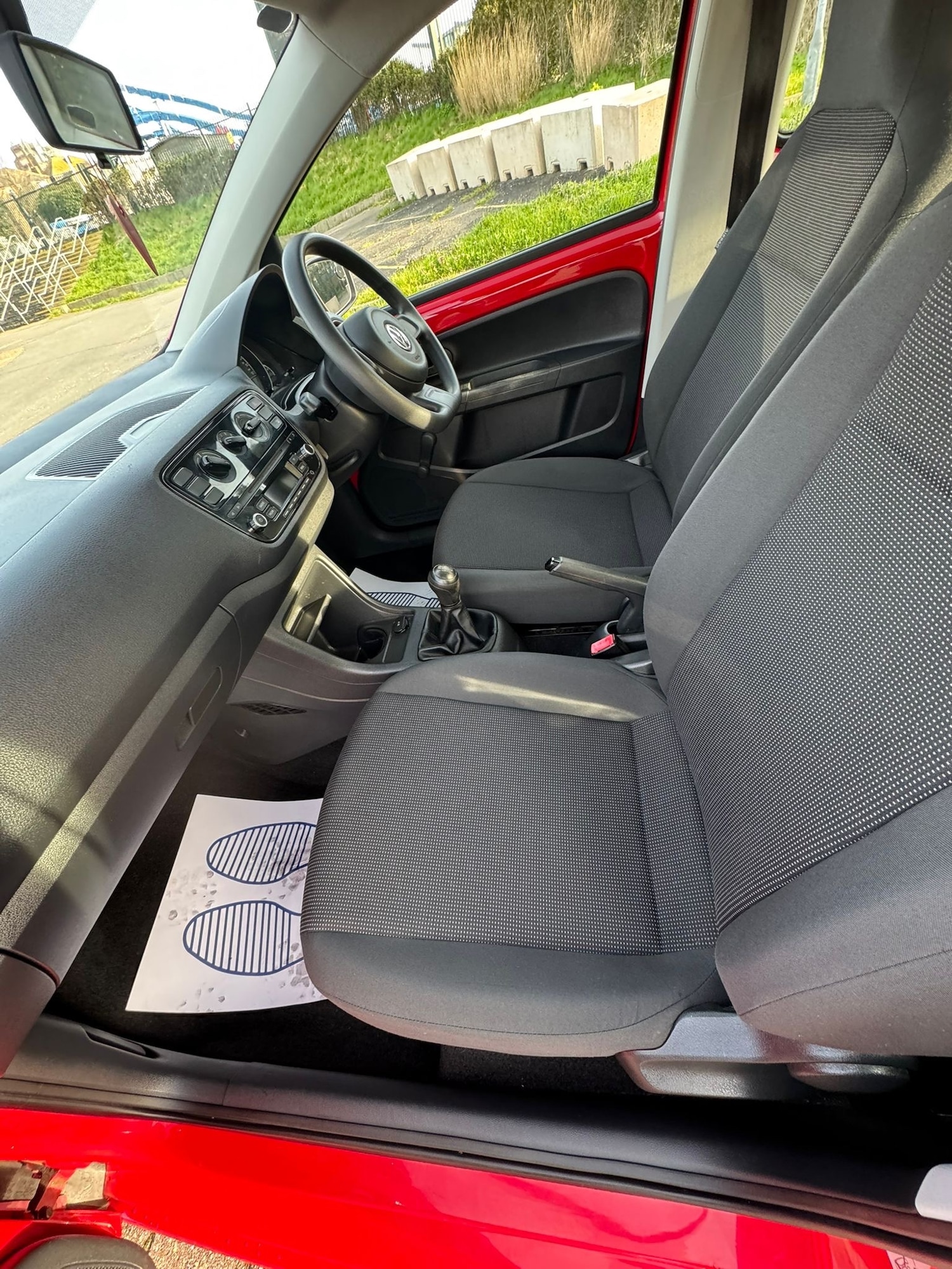 Used Volkswagen up! 2013 for sale - 78000381: Photo 12