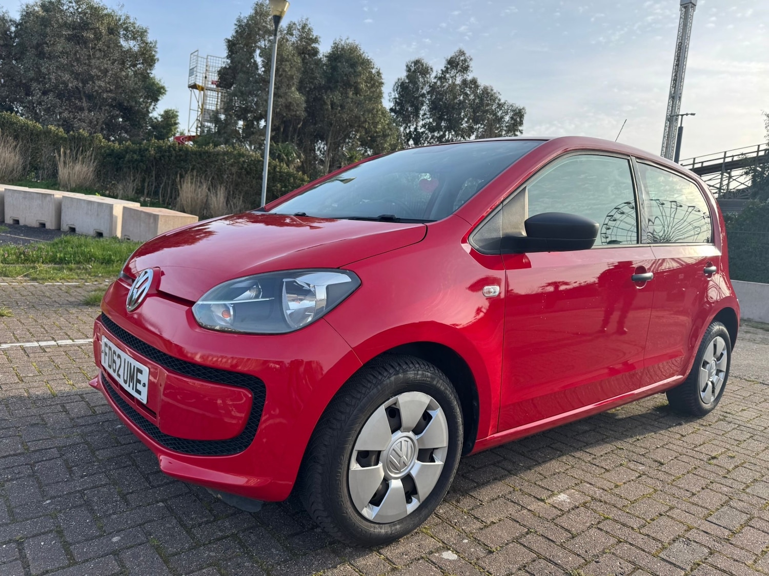 Used Volkswagen up! 2013 for sale - 78000381: Photo 3