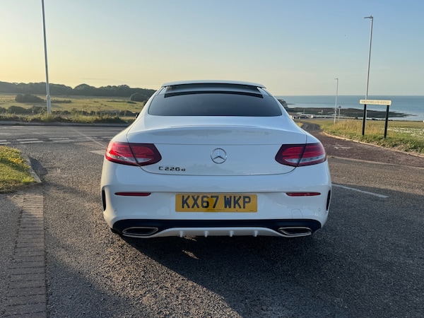 Used Mercedes-Benz C-Class 2017 for sale - 76162148: Photo 5