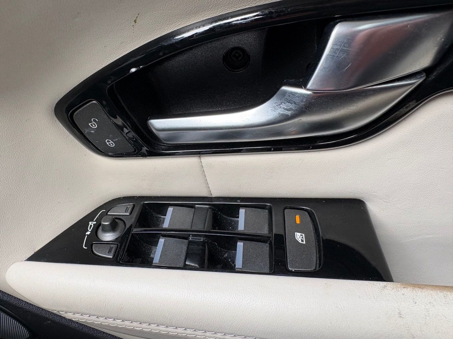 Used Land Rover Range Rover Evoque 2017 for sale - 78067823: Photo 16