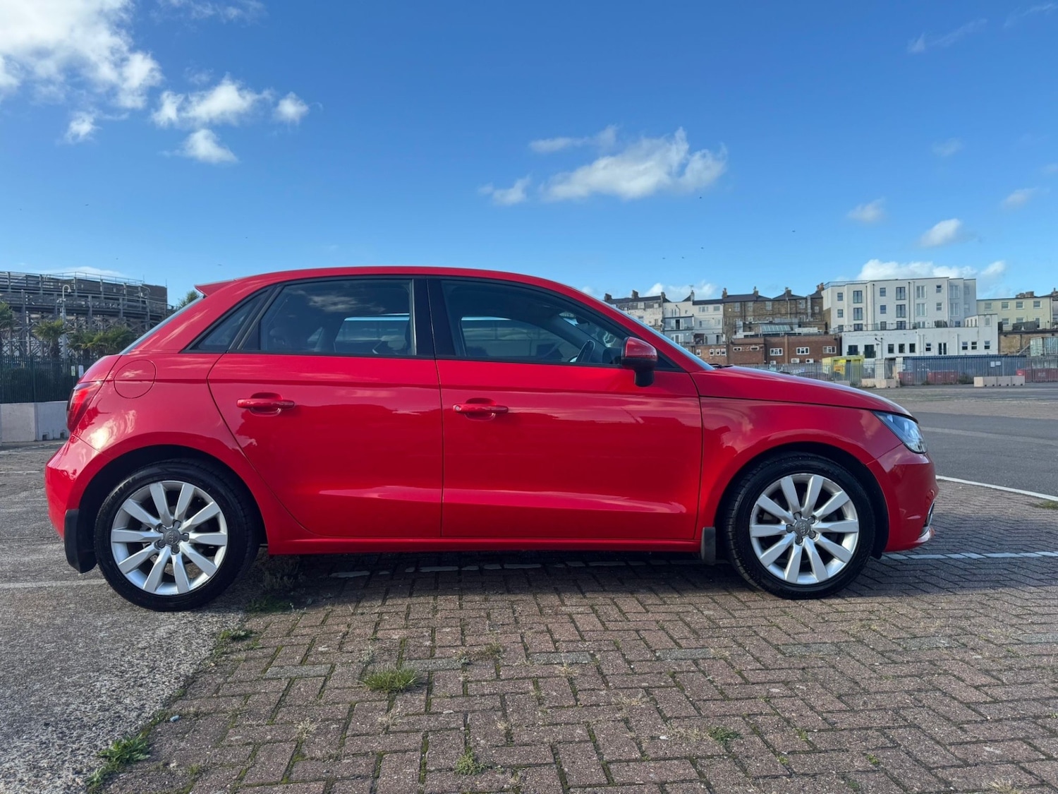 Used Audi A1 2013 for sale - 76767169: Photo 5