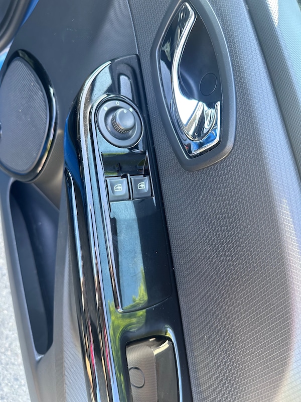 Used Renault Clio 2014 for sale - 75675409: Photo 12