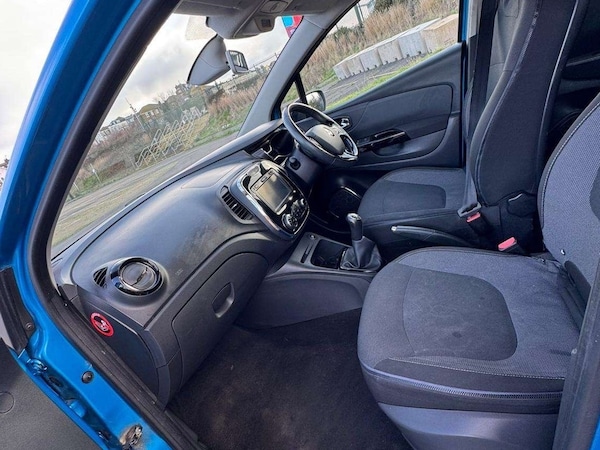 Used Renault Captur 2015 for sale - 76170539: Photo 10