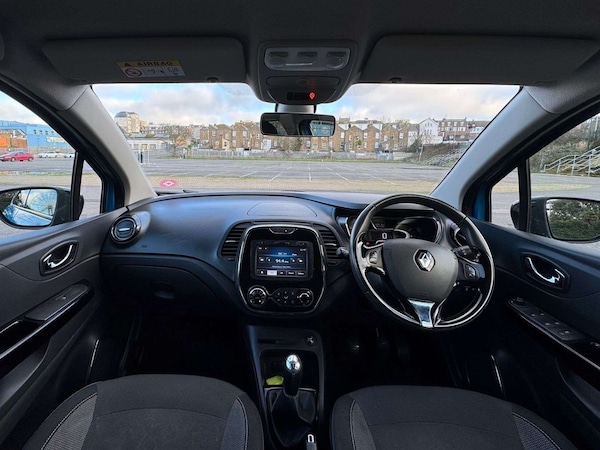 Used Renault Captur 2015 for sale - 76170539: Photo 6