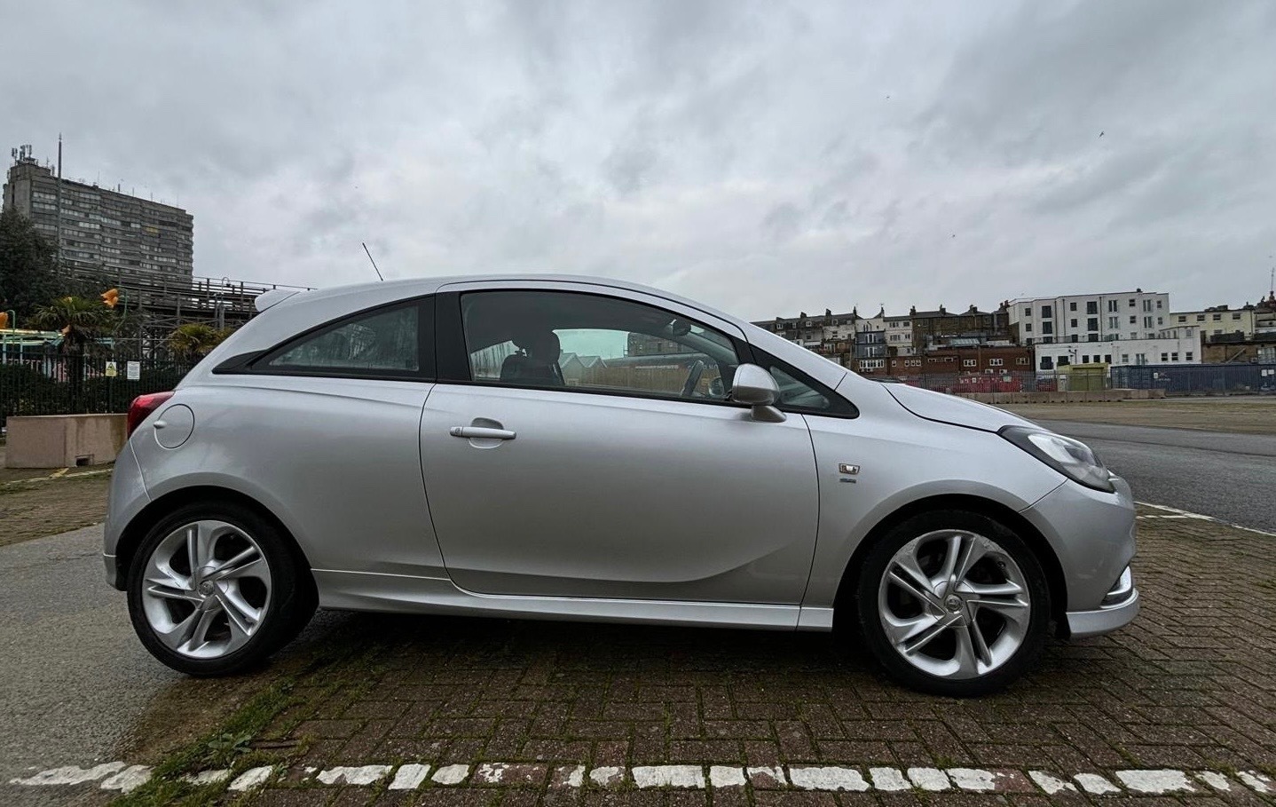 Used Vauxhall Corsa 2016 for sale - 77461363: Photo 4