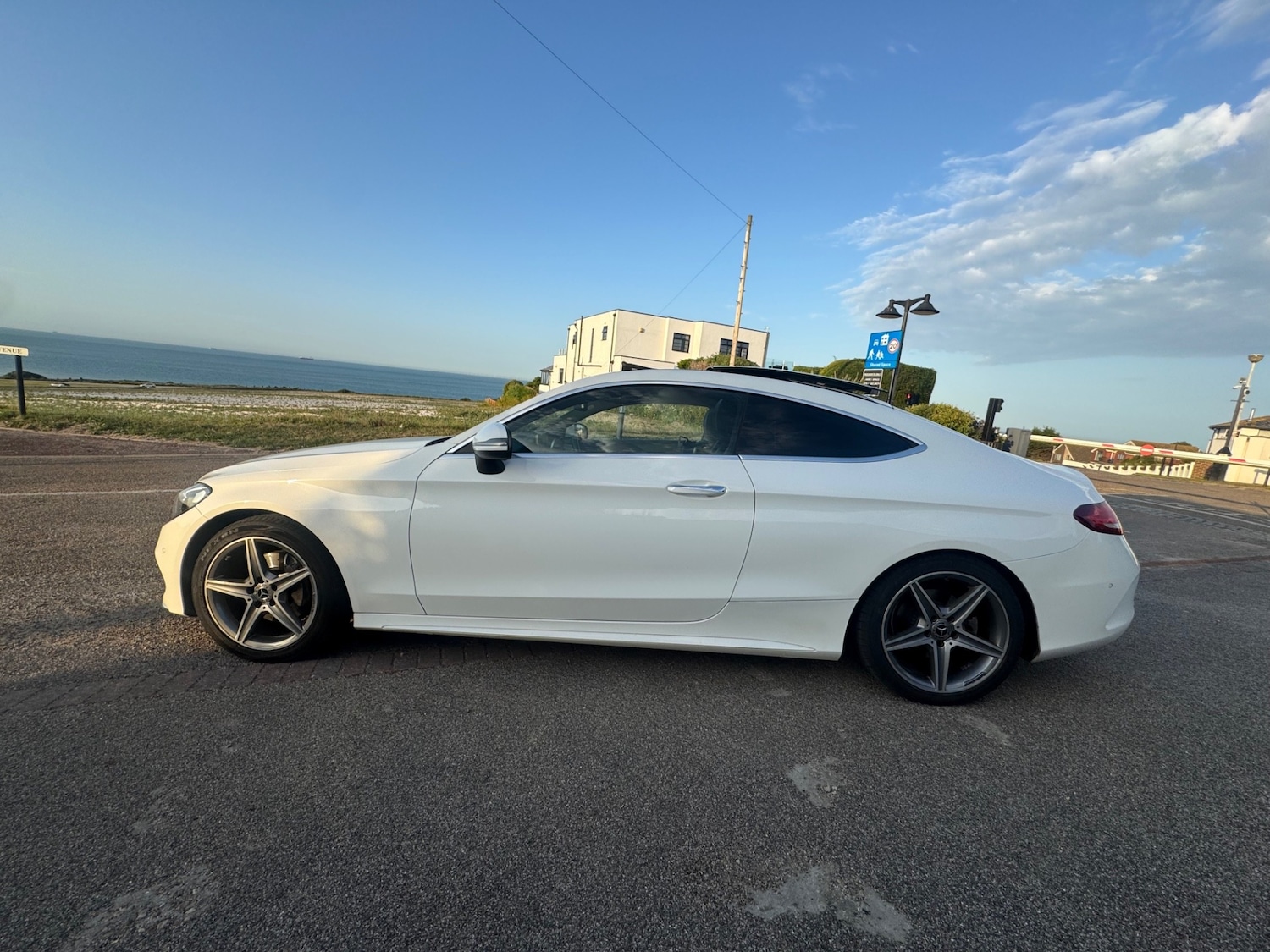 Used Mercedes-Benz C Class 2017 for sale - 77196605: Photo 4