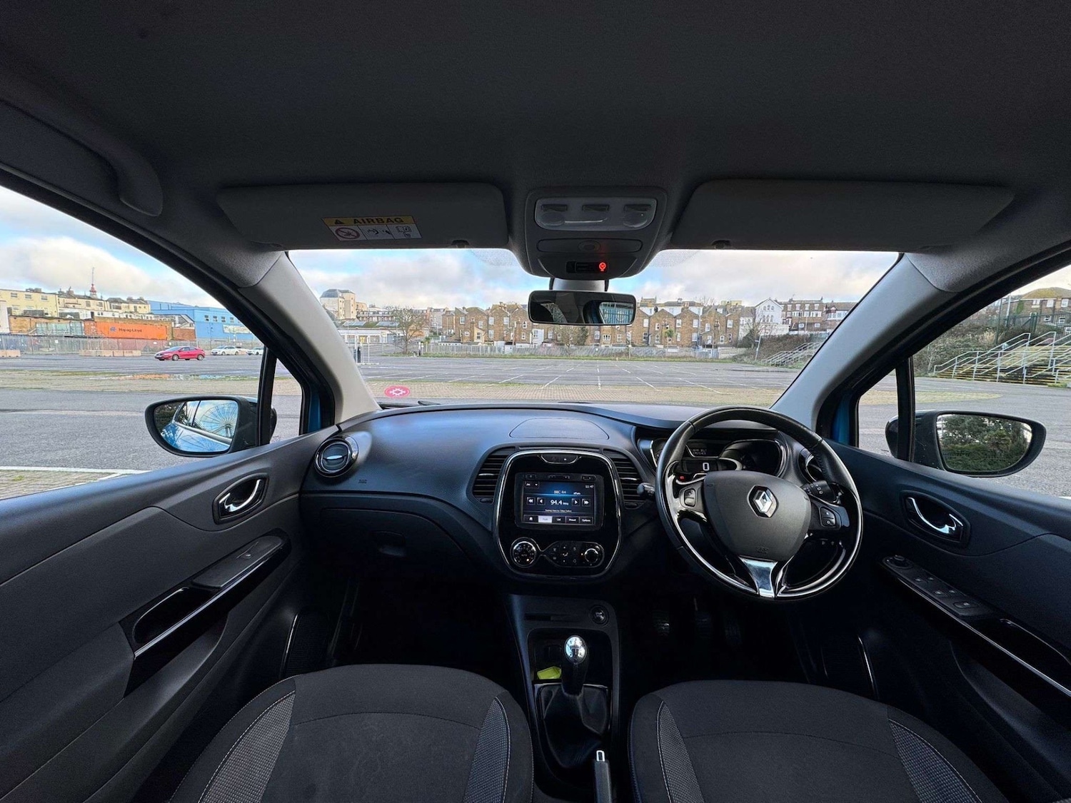 Used Renault Captur 2015 for sale - 76580592: Photo 6