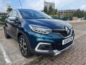 Used Renault Captur 2018 for sale - 79547917: Photo