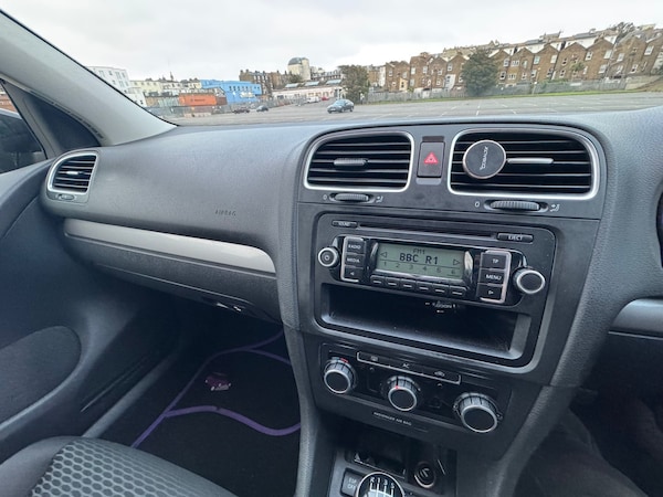 Used Volkswagen Golf 2010 for sale - 76309693: Photo 12