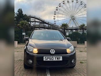 Used Volkswagen Golf 2010 for sale - 76309693: Photo 2