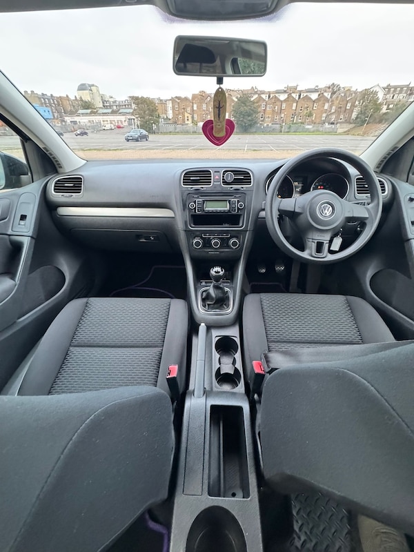Used Volkswagen Golf 2010 for sale - 76309693: Photo 7