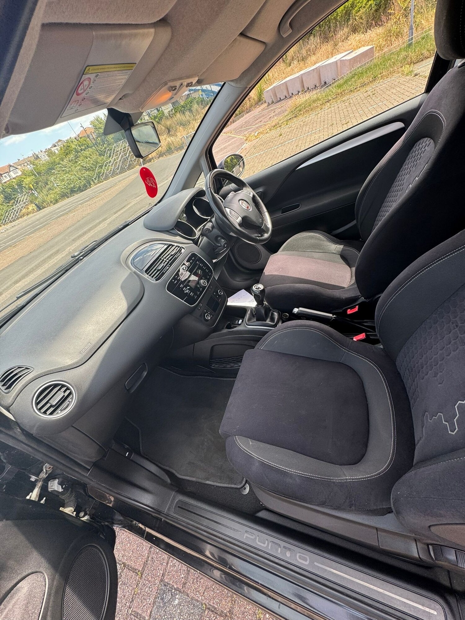 Used Fiat Punto 2014 for sale - 78108060: Photo 11