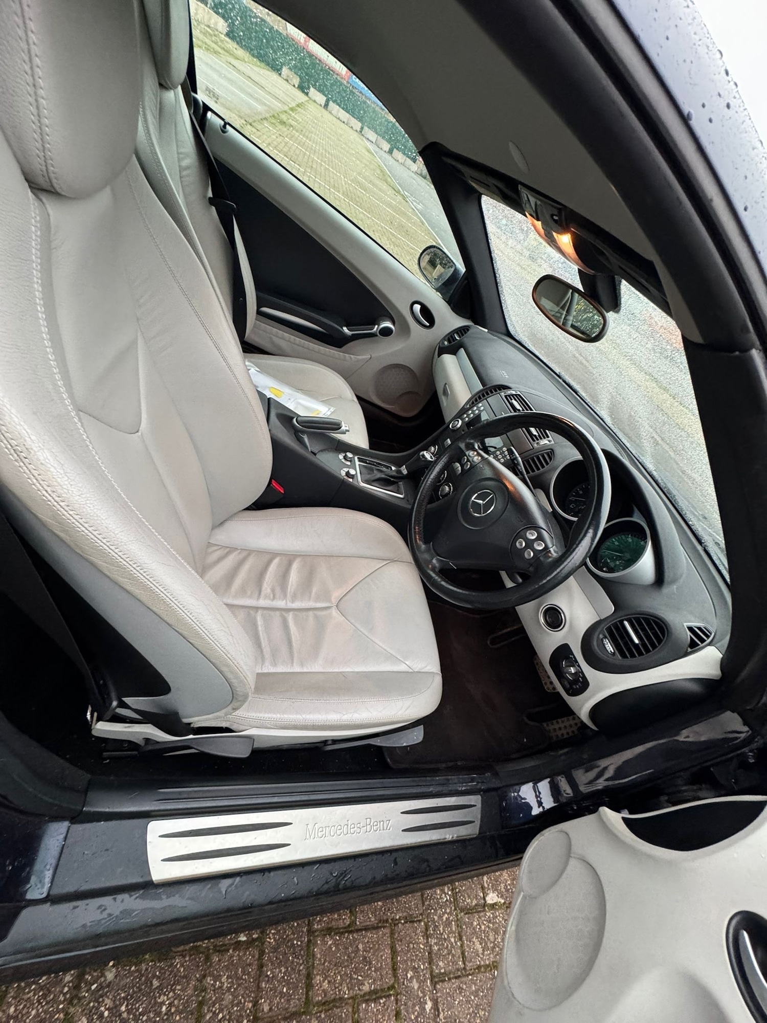 Used Mercedes-Benz SLK 2005 for sale - 77323931: Photo 8