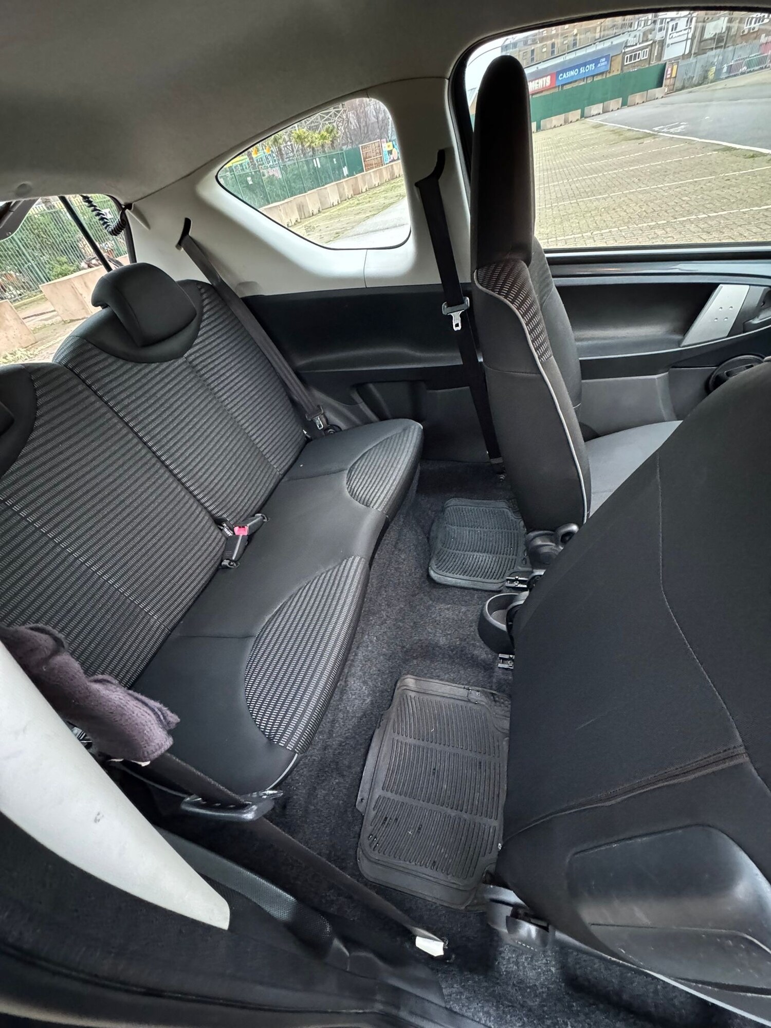 Used Peugeot 107 2012 for sale - 77363660: Photo 7