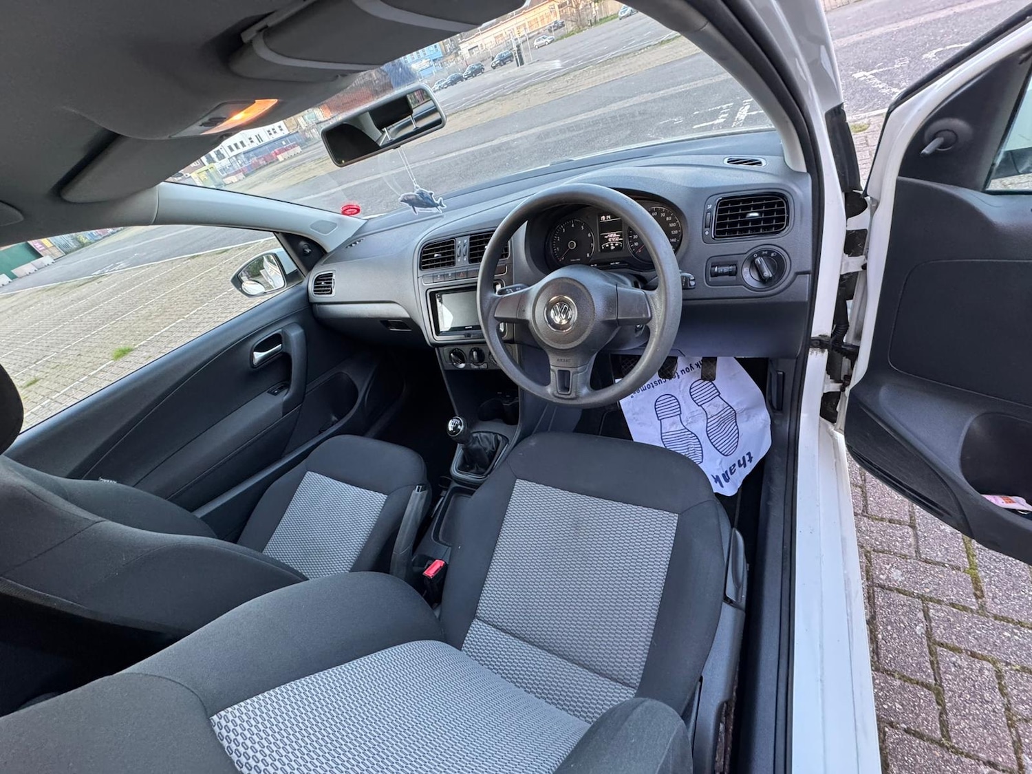 Used Volkswagen Polo 2014 for sale - 77733122: Photo 6