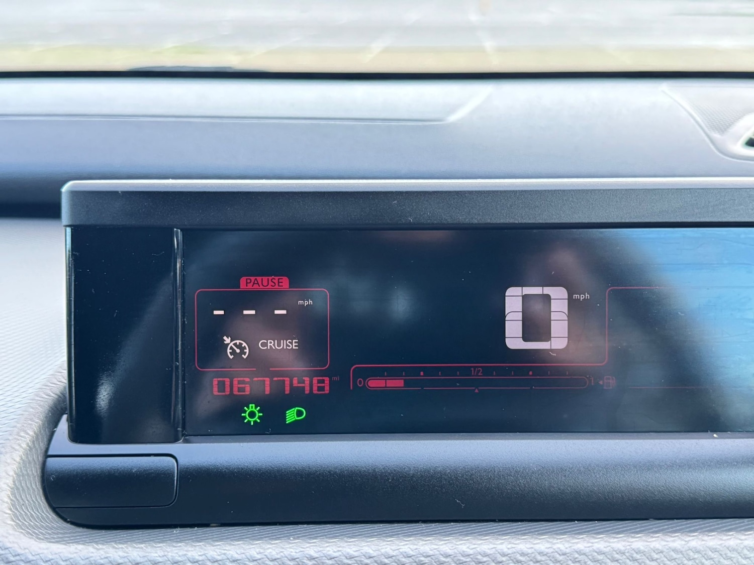 Used Citroen C4 Cactus 2016 for sale - 77350214: Photo 14