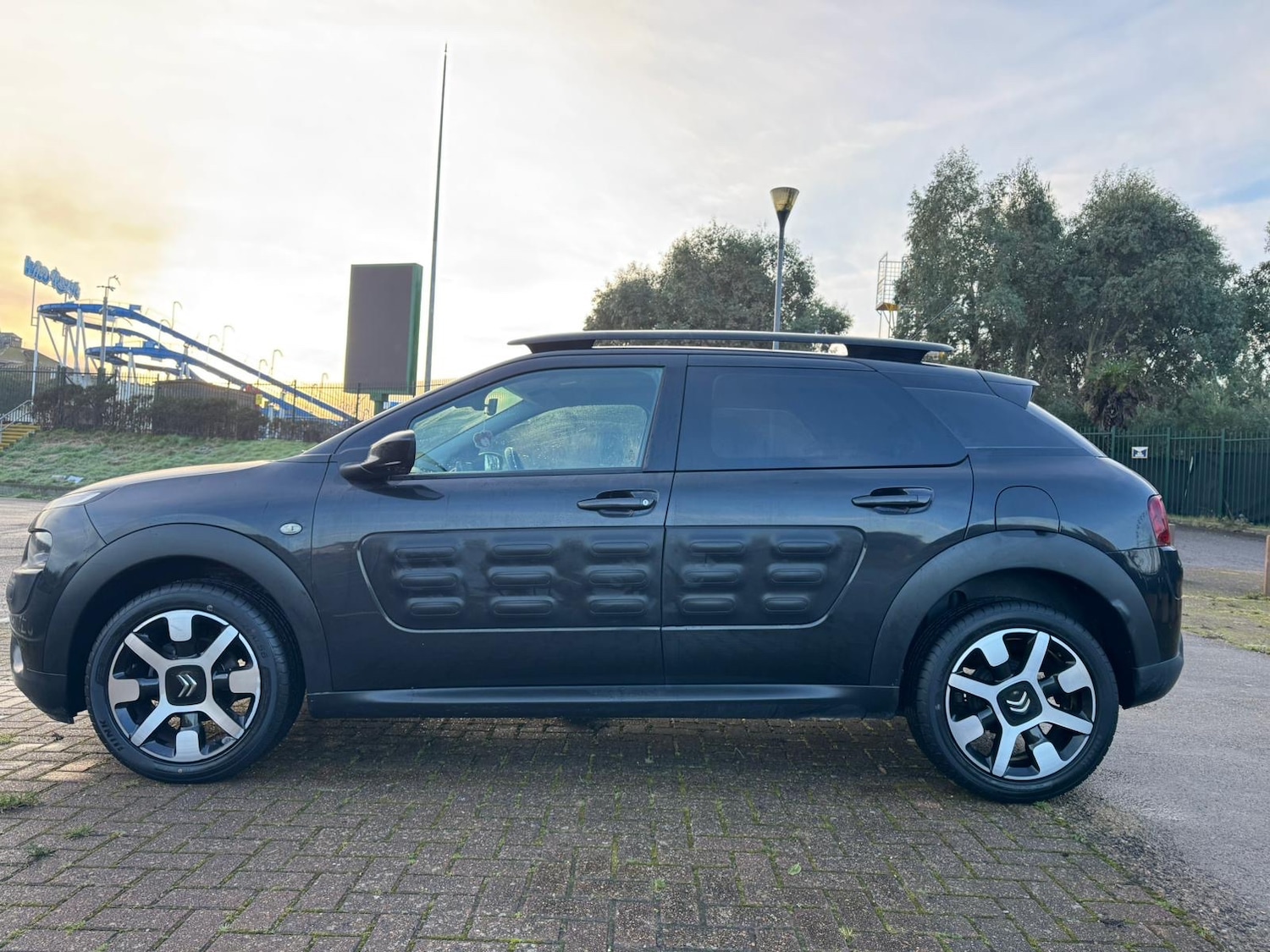 Used Citroen C4 Cactus 2016 for sale - 77350214: Photo 3