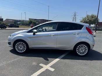 Used Ford Fiesta 2013 for sale - 78687975: Photo