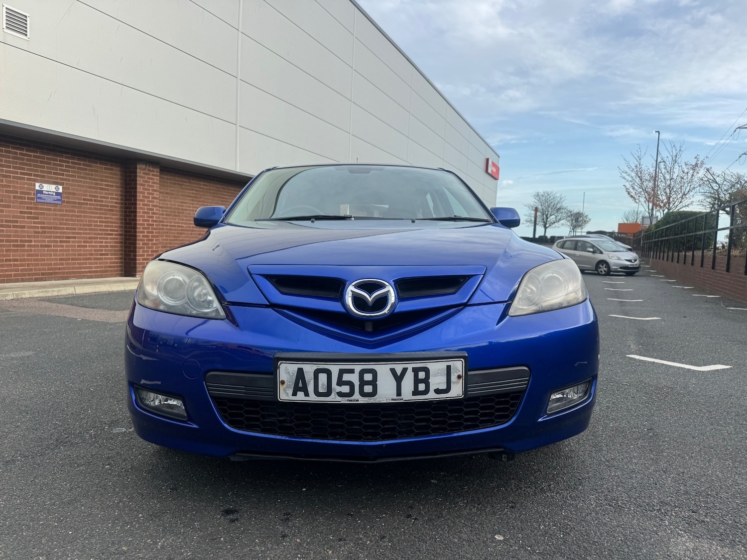 Used Mazda Mazda3 2009 for sale - 76476723: Photo 2