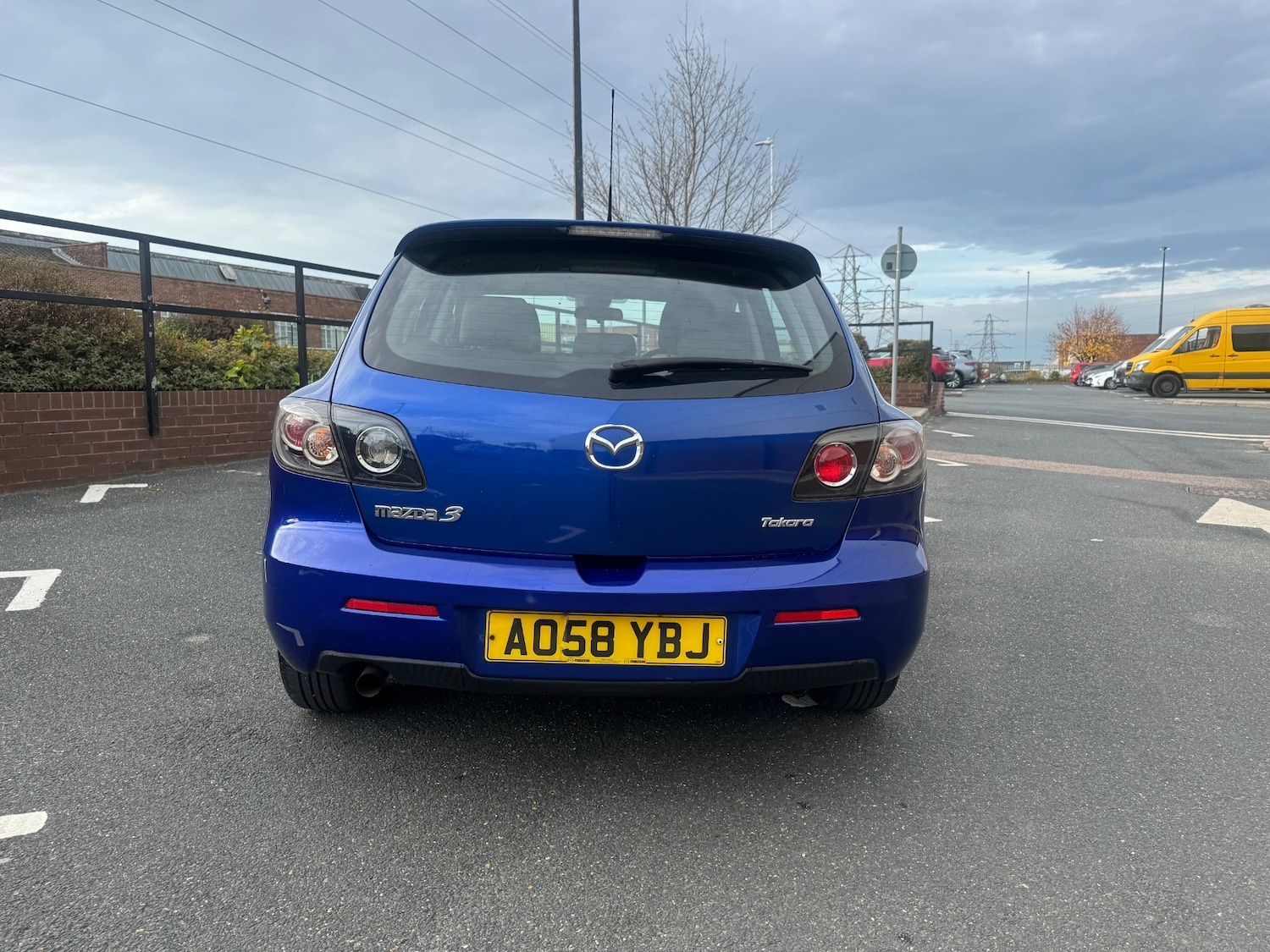 Used Mazda Mazda3 2009 for sale - 76476723: Photo 6