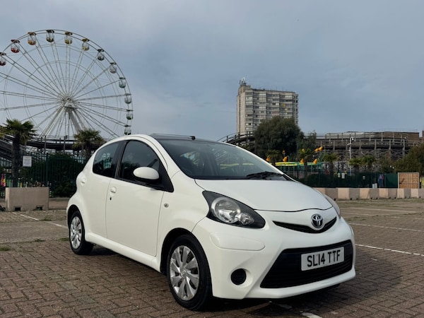 Used Toyota AYGO 2014 for sale - 76142868: Photo 1