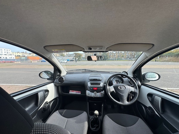 Used Toyota AYGO 2014 for sale - 76142868: Photo 7