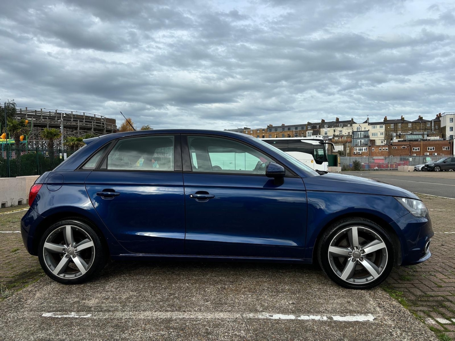 Used Audi A1 2012 for sale - 76493811: Photo 6