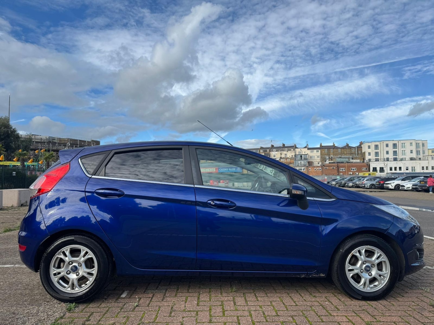 Used Ford Fiesta 2015 for sale - 76340418: Photo 4