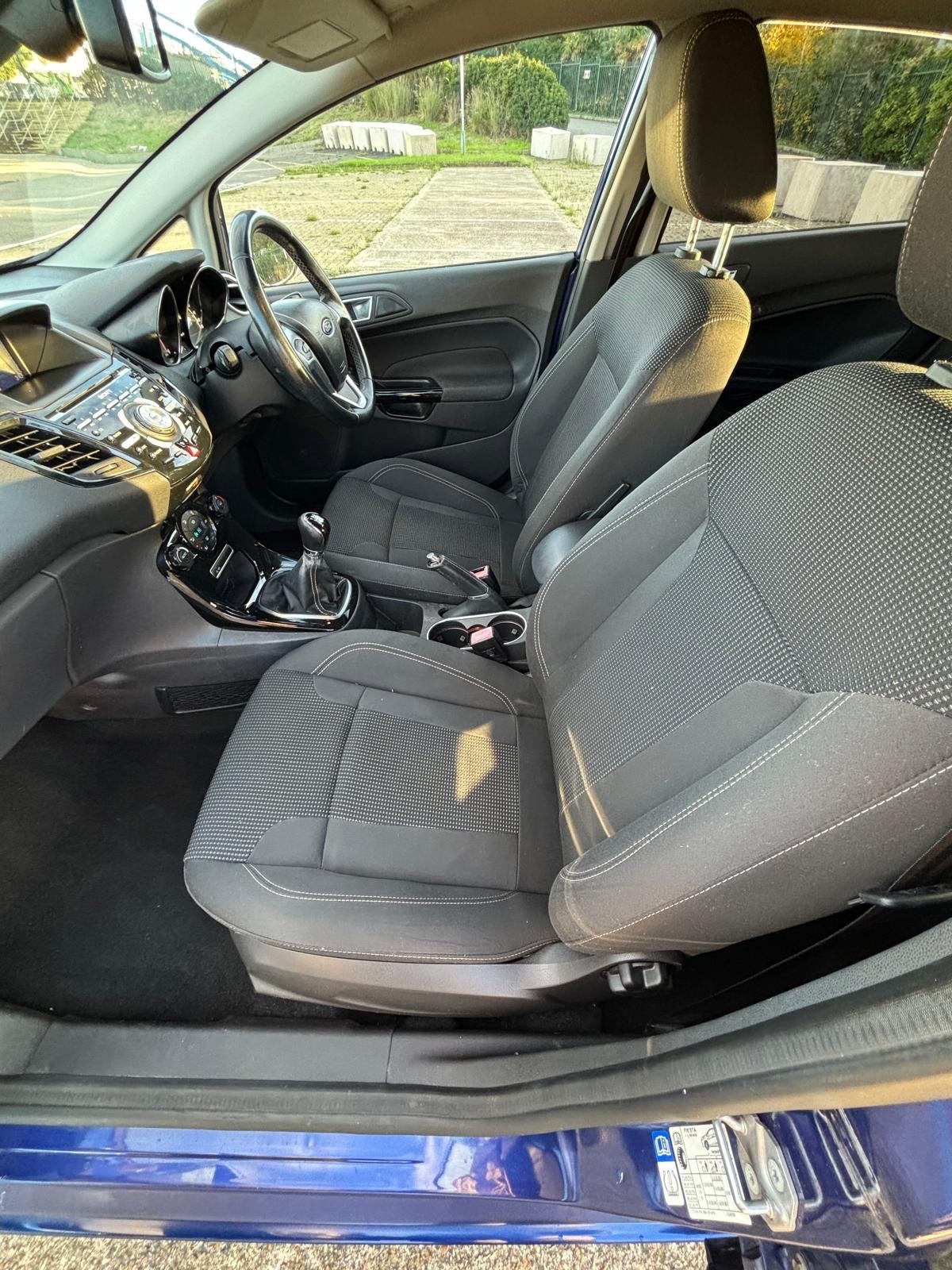 Used Ford Fiesta 2015 for sale - 76340418: Photo 9