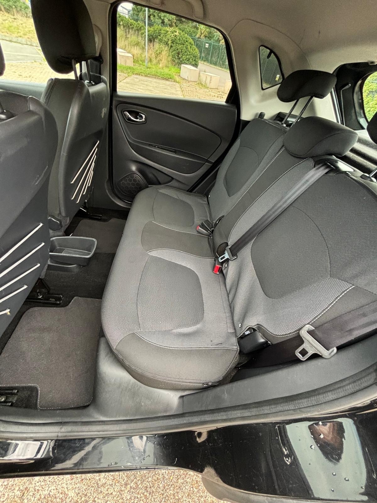 Used Renault Captur 2014 for sale - 76113885: Photo 8