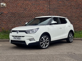 Used Ssangyong Tivoli 2017 for sale - 75400508: Photo