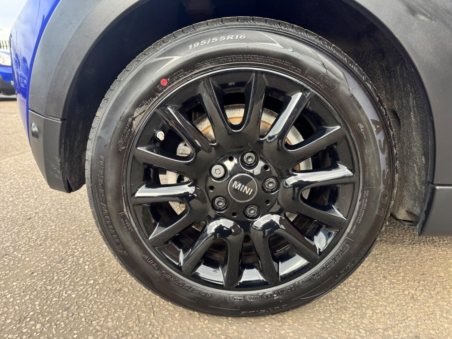 Used MINI Convertible 2019 for sale - 77957290: Photo 42