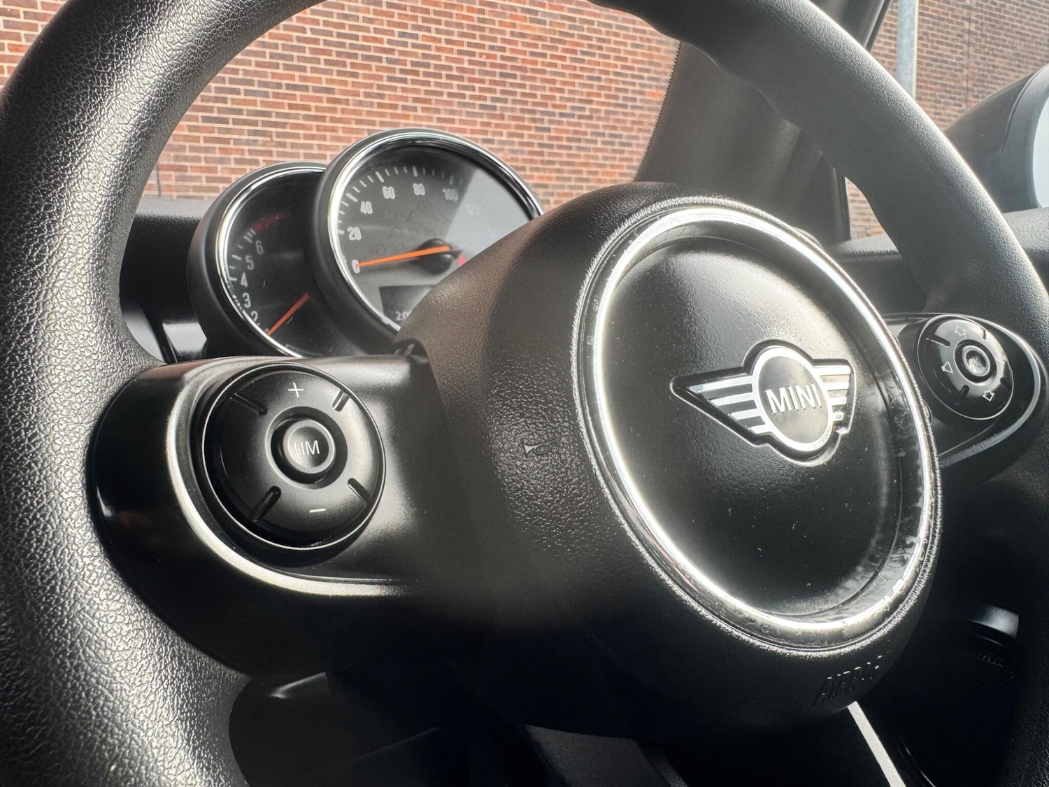 Used MINI Convertible 2019 for sale - 77957290: Photo 45