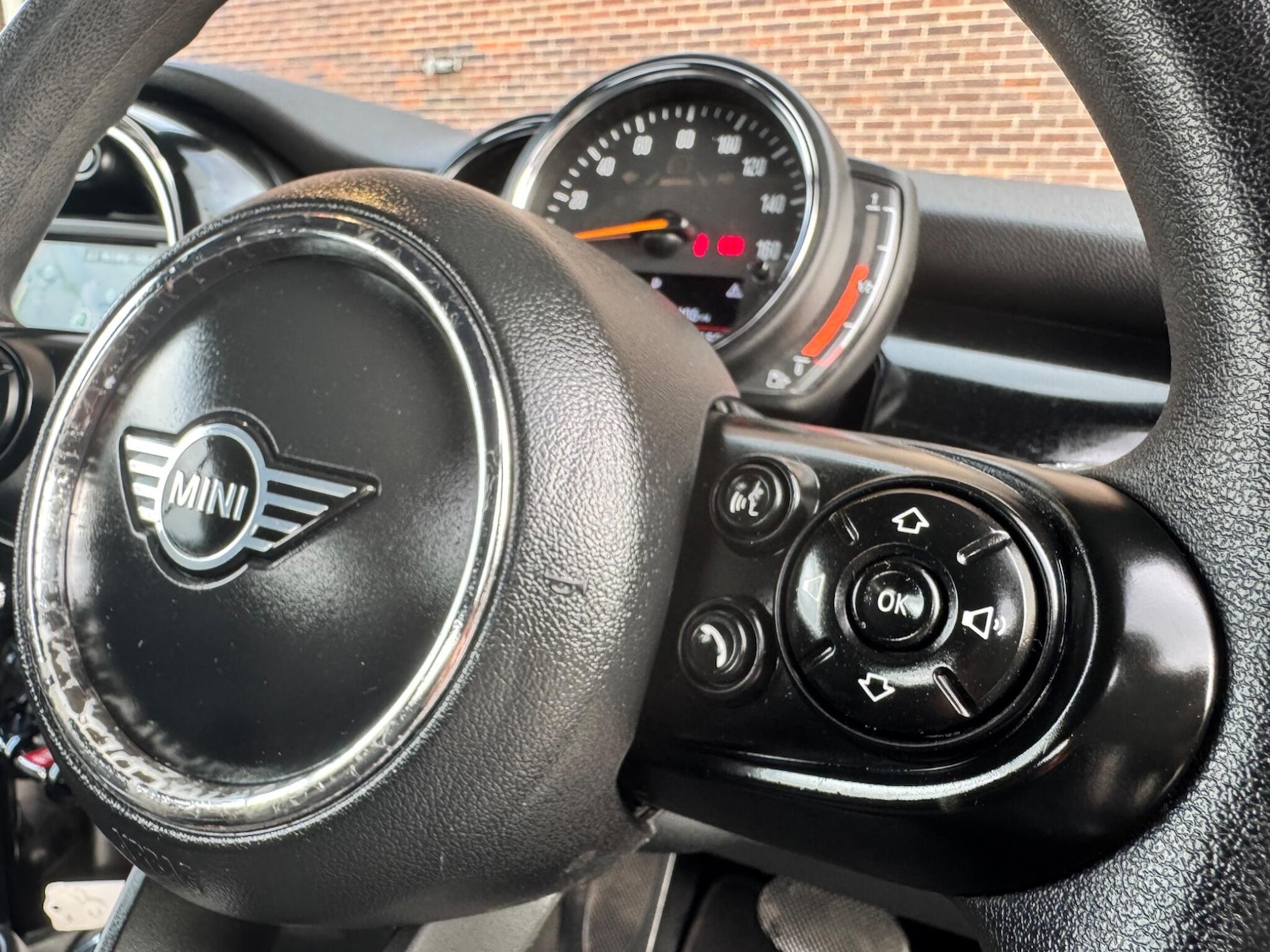 Used MINI Convertible 2019 for sale - 77957290: Photo 46